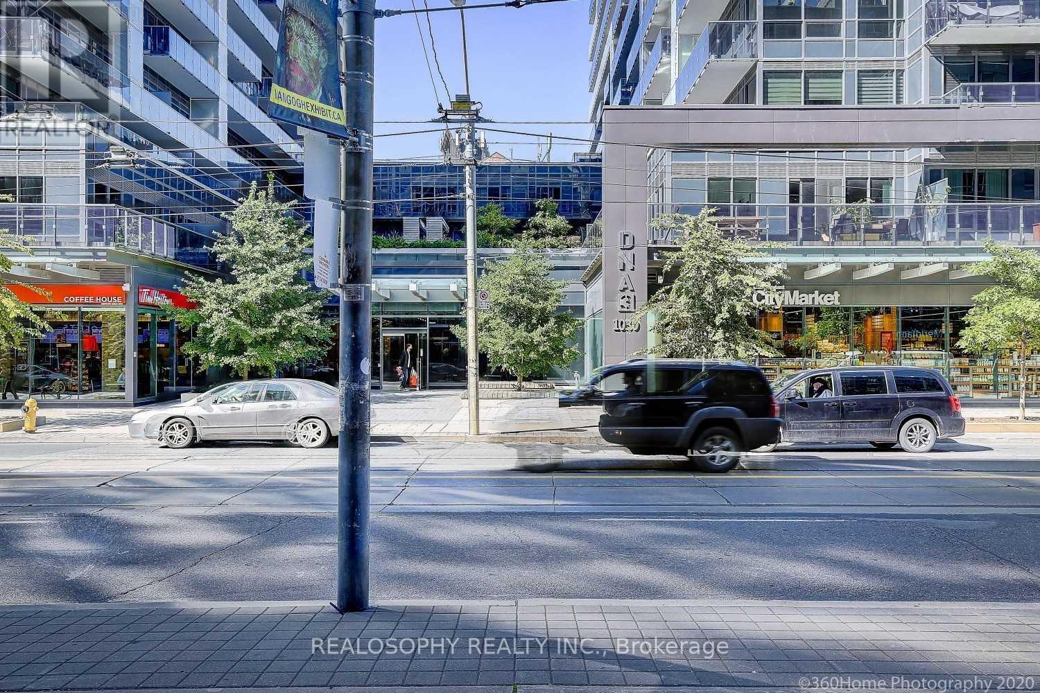 Photo 10 of 110 1030 King Street W, Toronto ON
