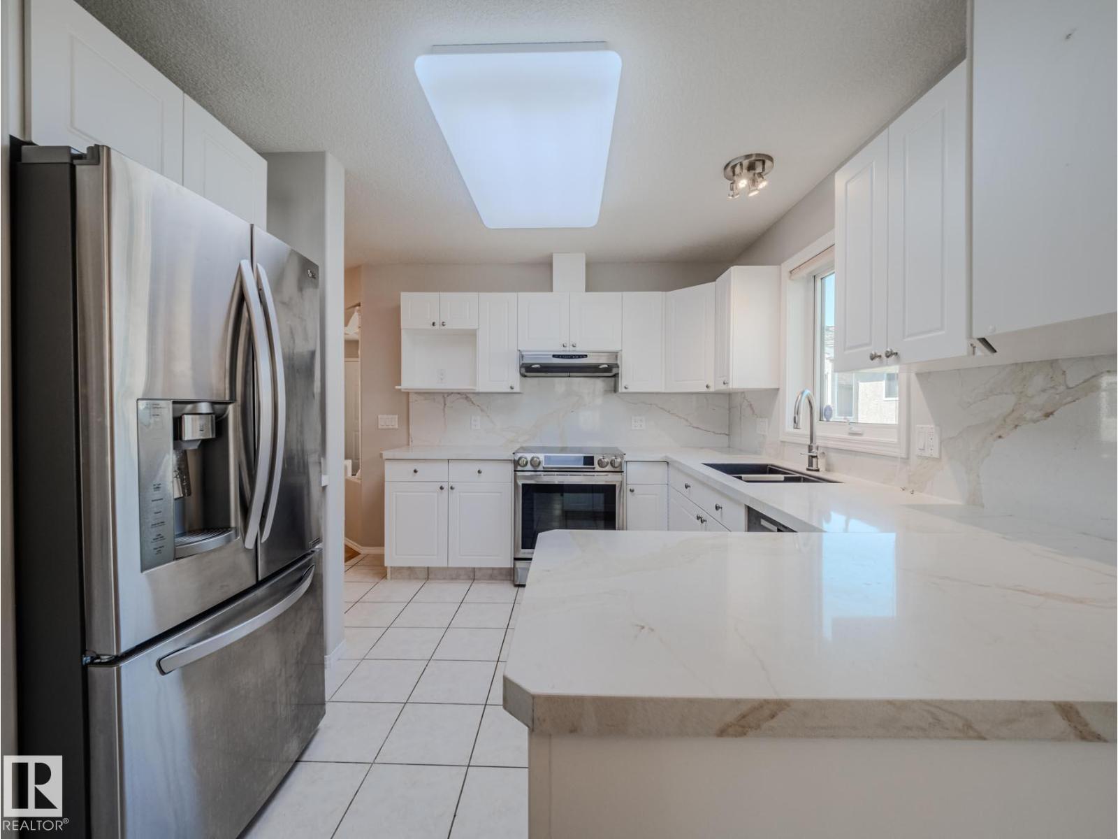 Photo 6 of 124 215 Blackburn E Sw, Edmonton AB