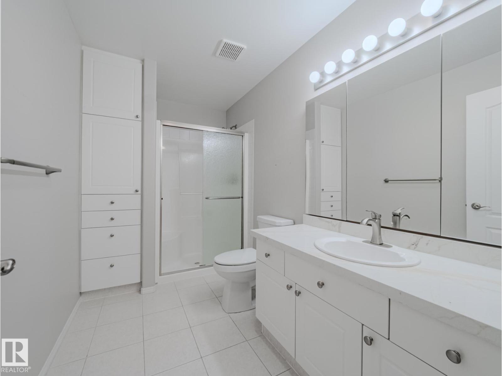 Photo 44 of 124 215 Blackburn E Sw, Edmonton AB