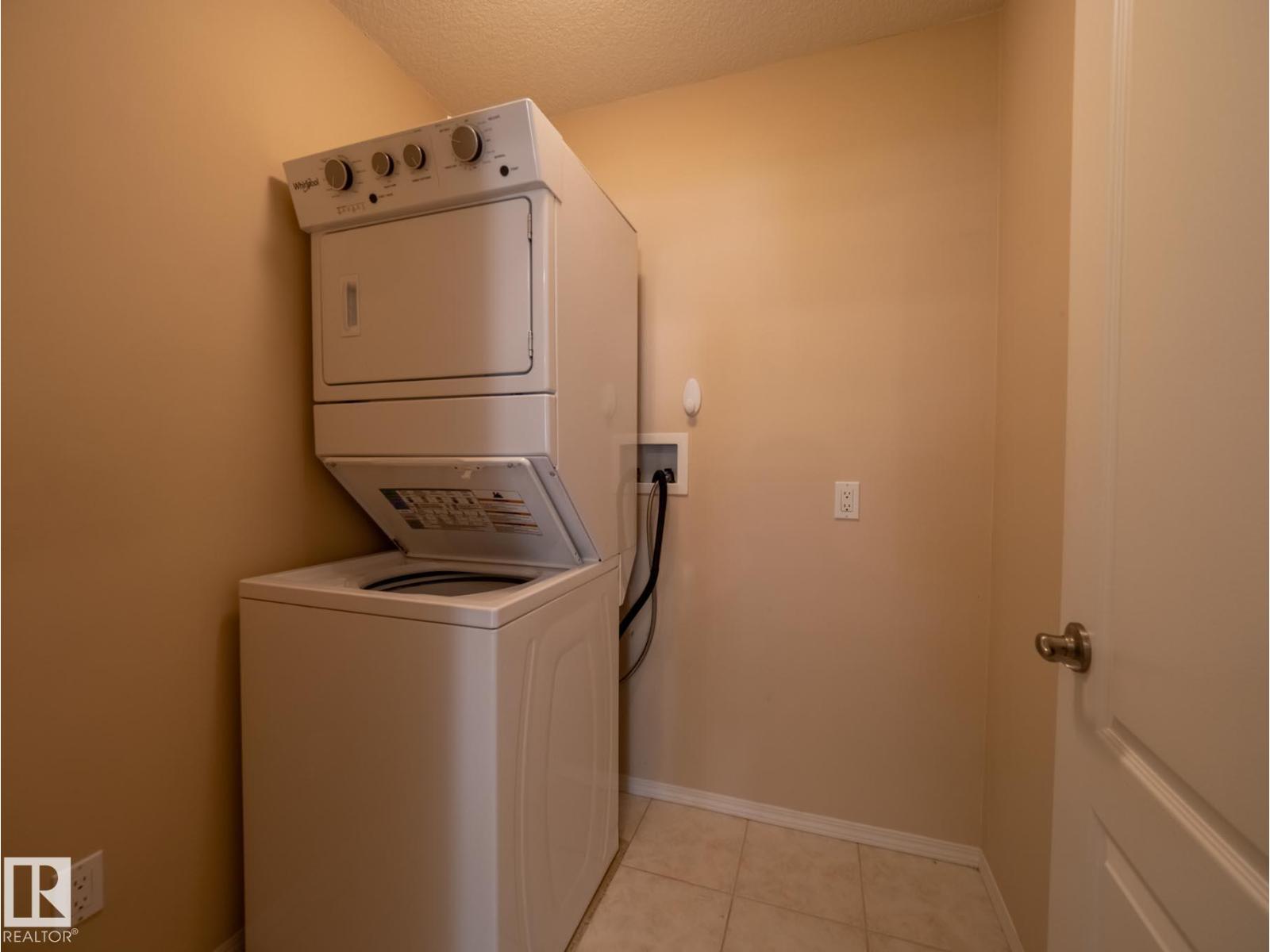 Photo 42 of 124 215 Blackburn E Sw, Edmonton AB