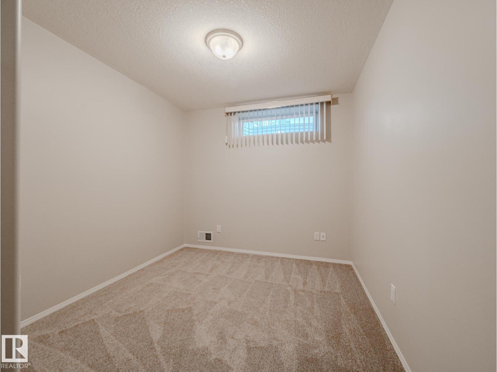 Photo 25 of 124 215 Blackburn E Sw, Edmonton AB