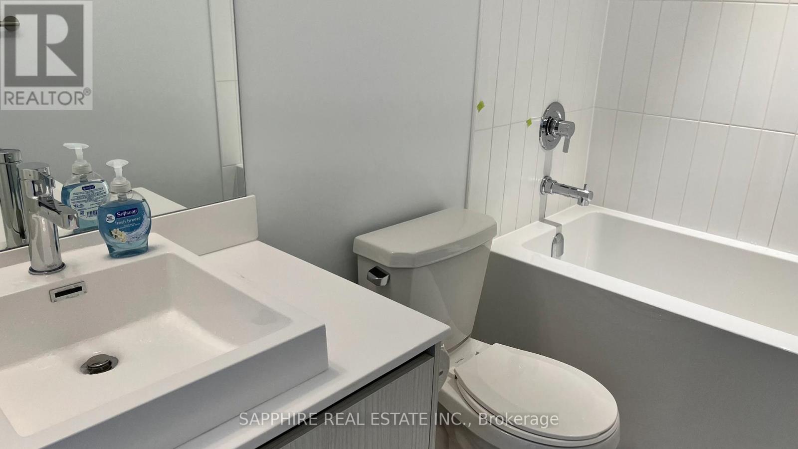 Photo 9 of 617 251 Manitoba Street, Toronto ON