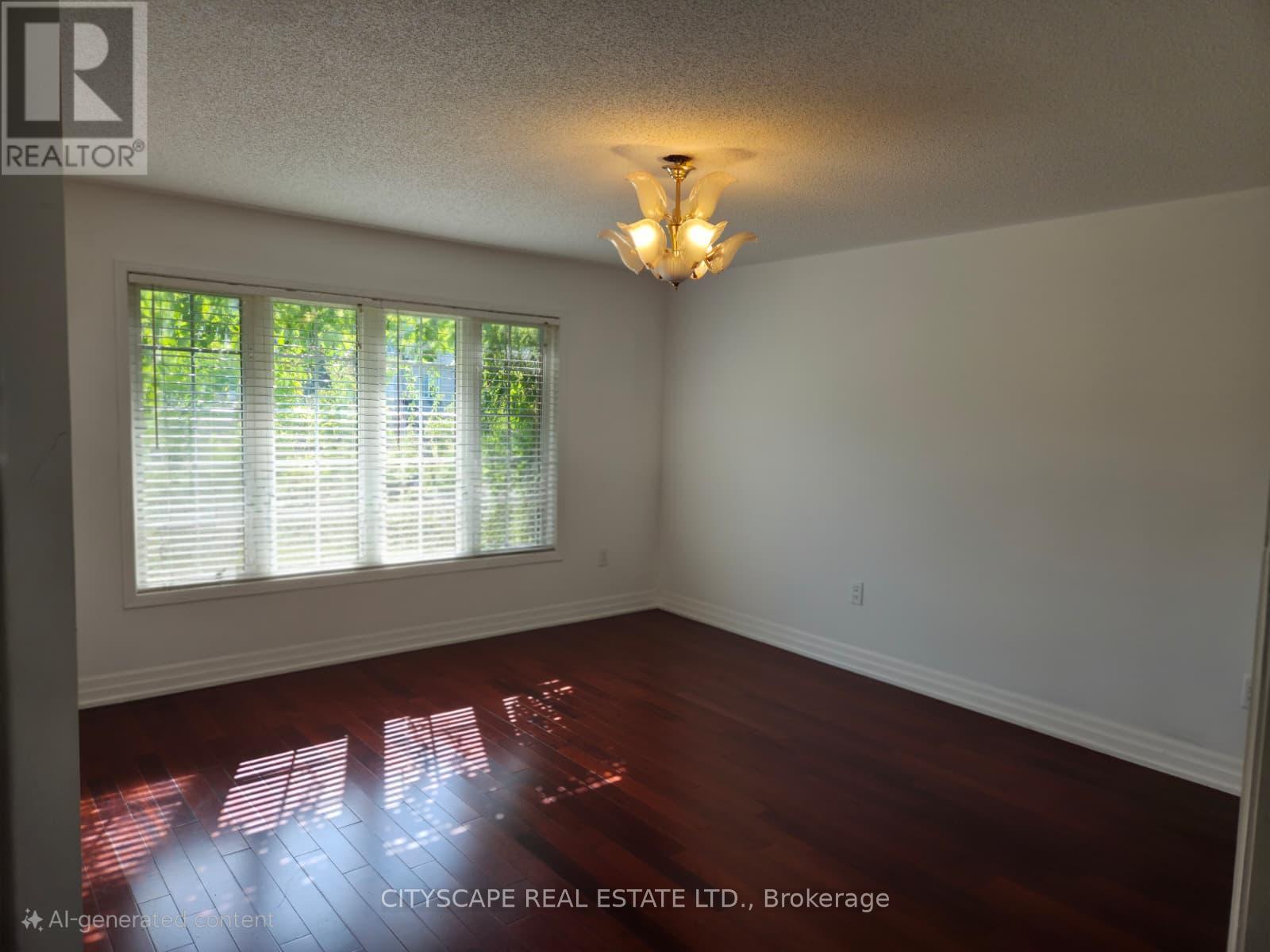 Photo 3 of 5955 Tenth Line, Mississauga ON