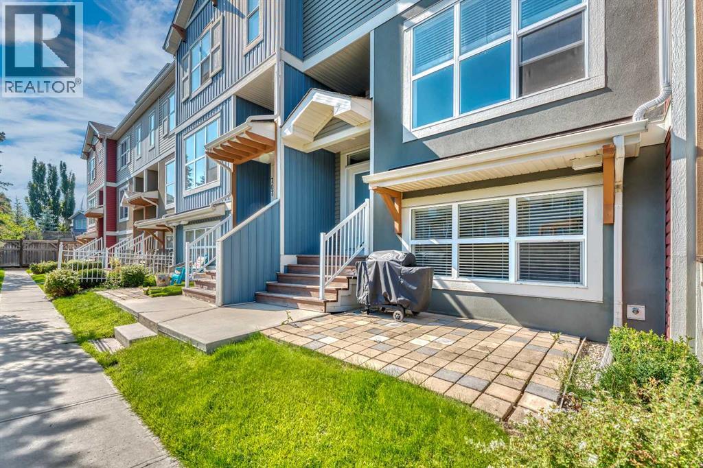 Photo 2 of 709 10 Auburn Bay Avenue Se, Calgary AB