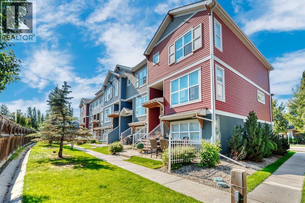 Photo 3 of 709 10 Auburn Bay Avenue Se, Calgary AB