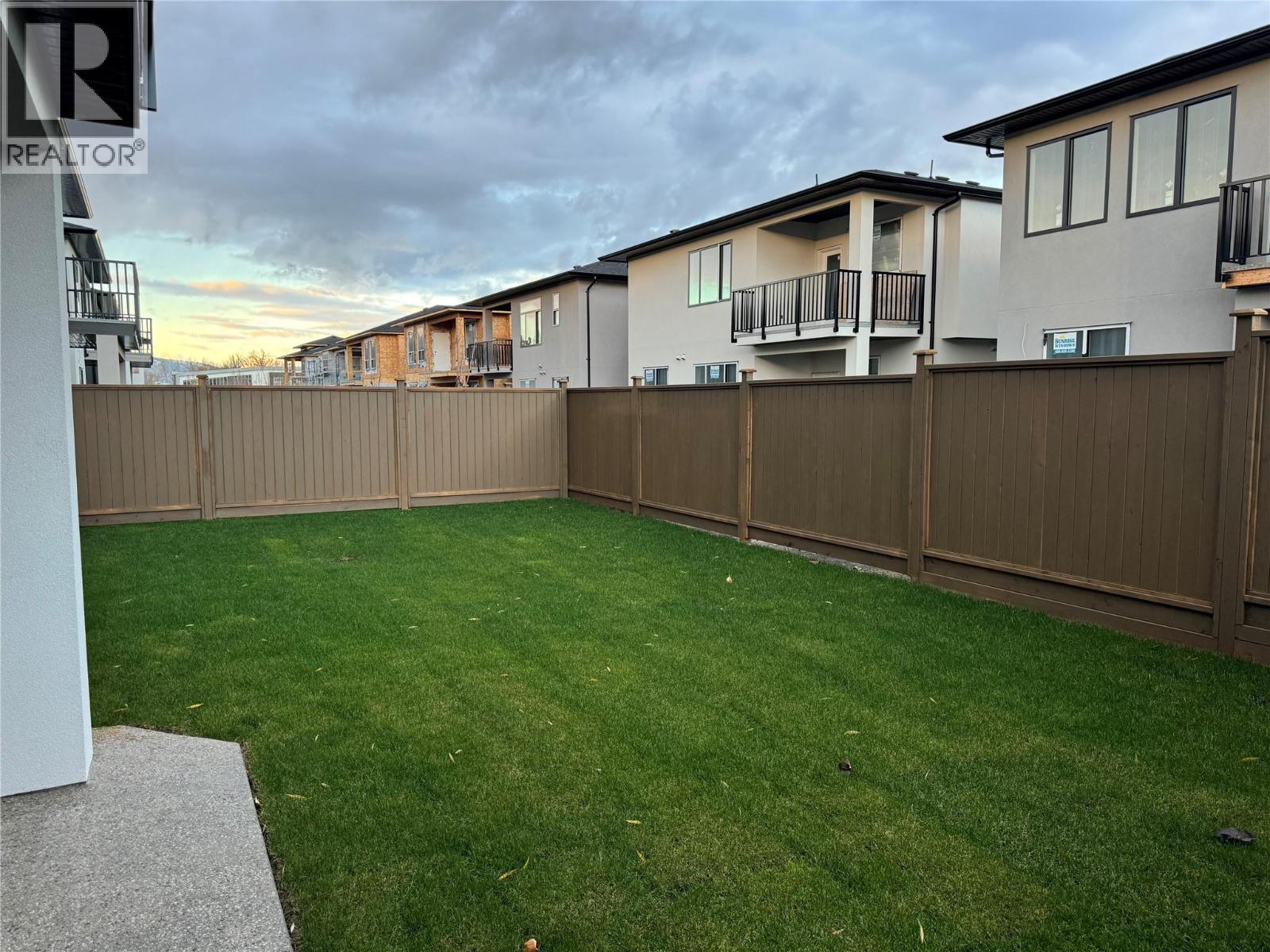 25 19950 McCarthy Road, Lake Country