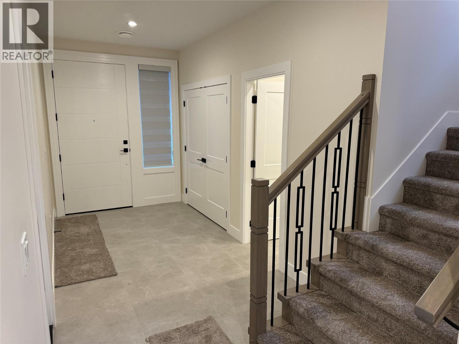 25 19950 McCarthy Road, Lake Country
