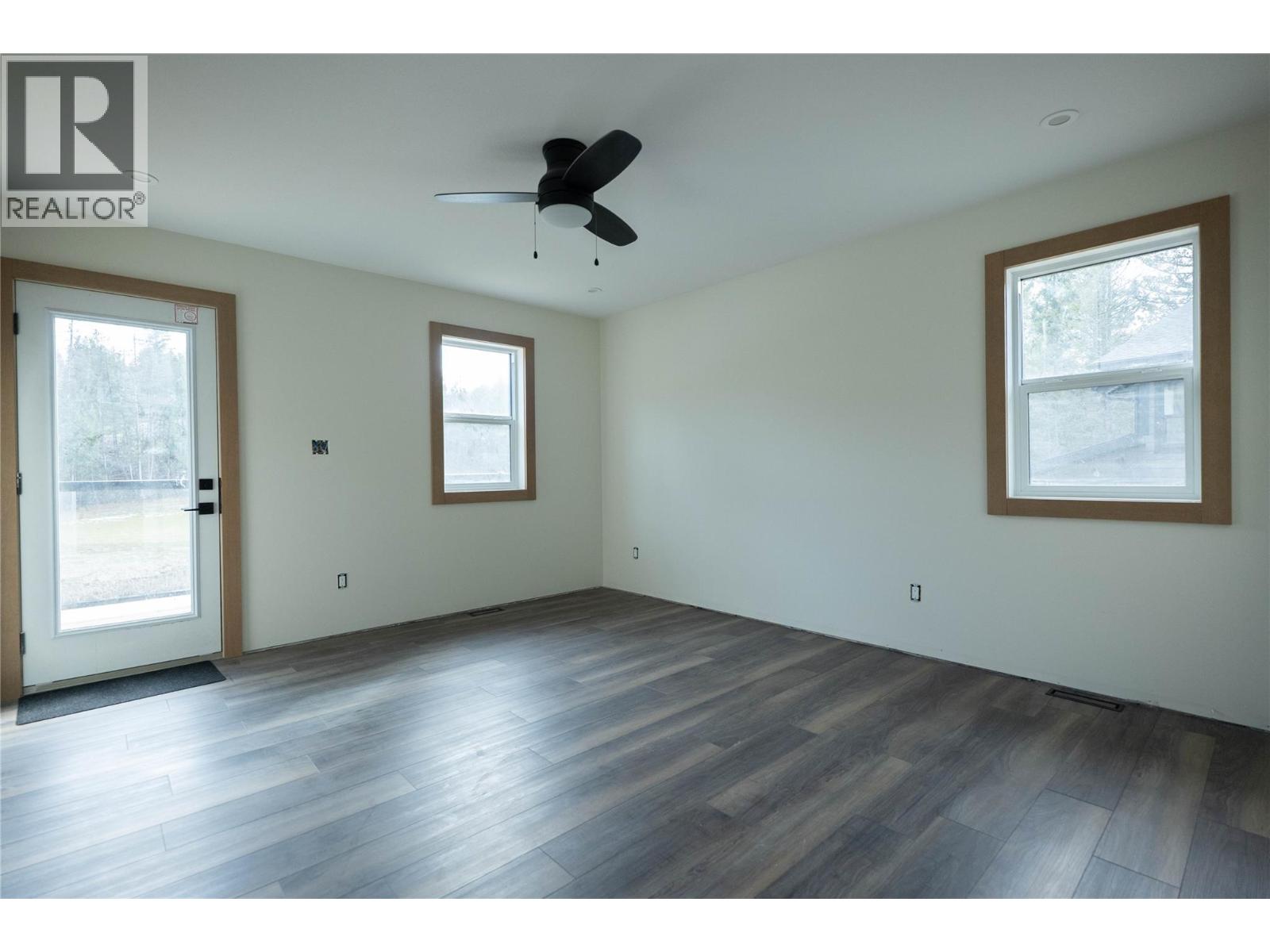 109 River Drive, Cranbrook