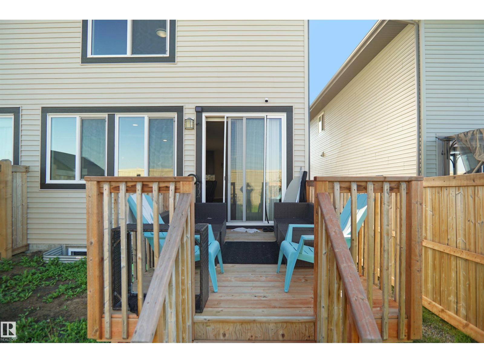 Photo 42 of 671 Eagleson Crescent Nw Nw, Edmonton AB