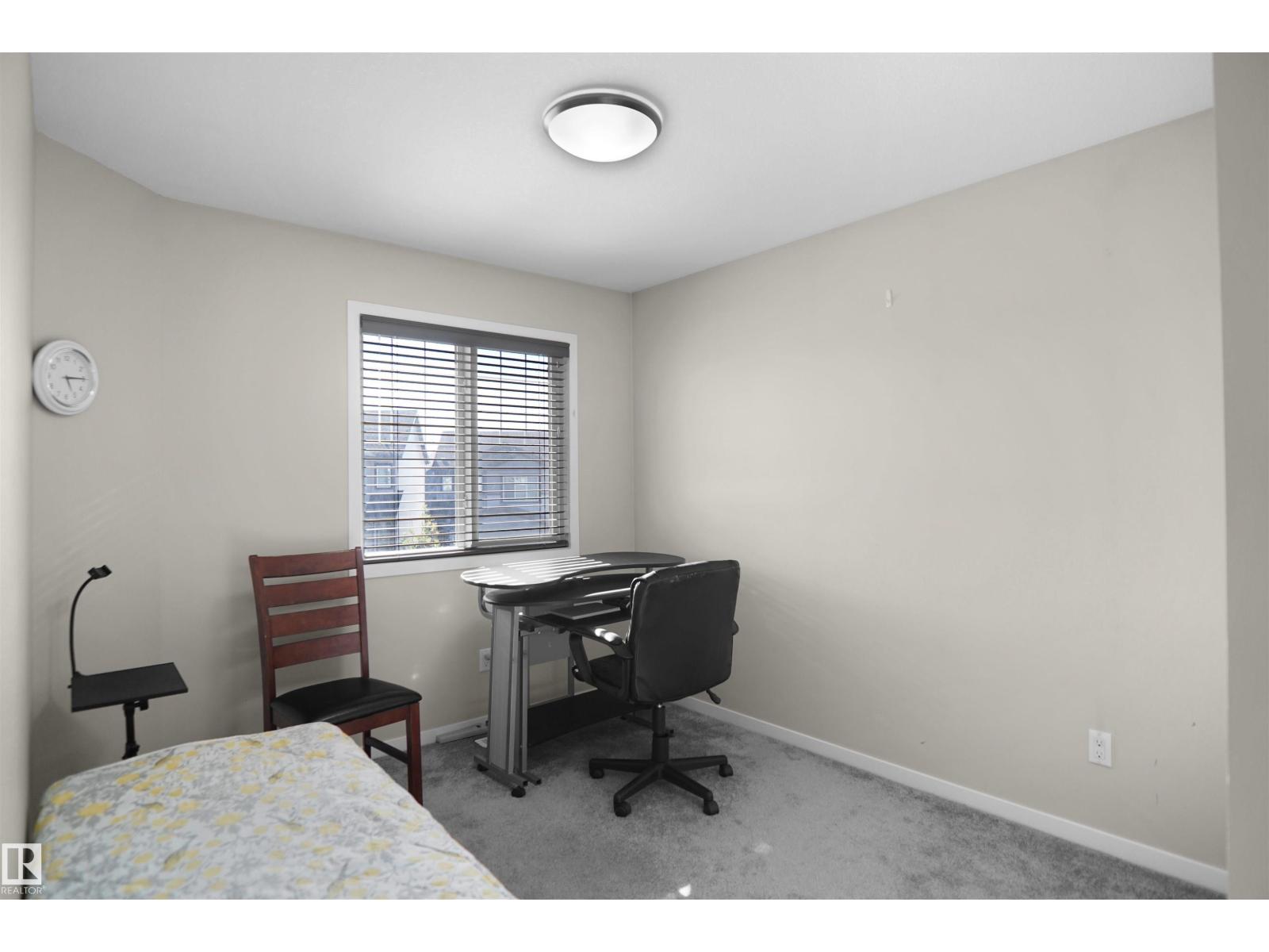 Photo 7 of 671 Eagleson Crescent Nw Nw, Edmonton AB