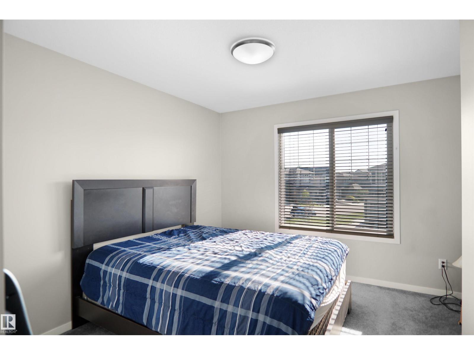 Photo 40 of 671 Eagleson Crescent Nw Nw, Edmonton AB