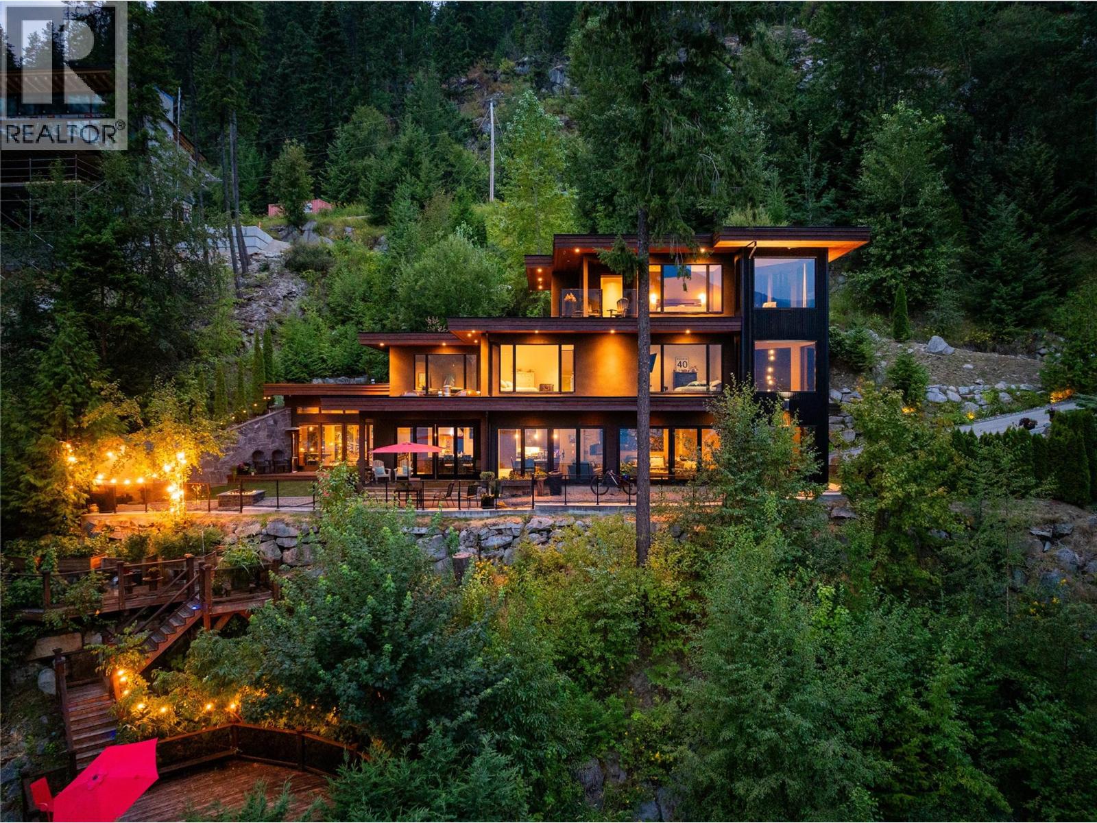 Photo 57 of 59 Johnstone Road, Nelson BC