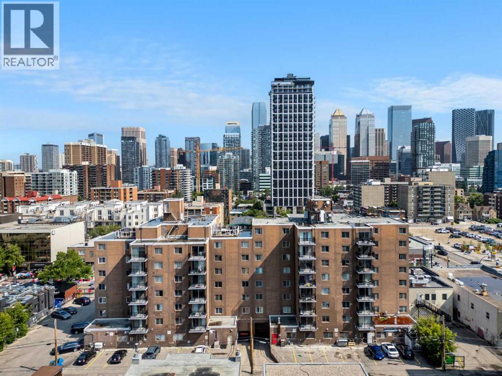 Photo 17 of 3 C 515 17 Avenue Sw, Calgary AB