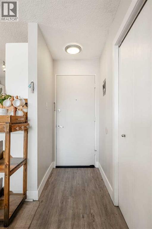 Photo 8 of 3 C 515 17 Avenue Sw, Calgary AB
