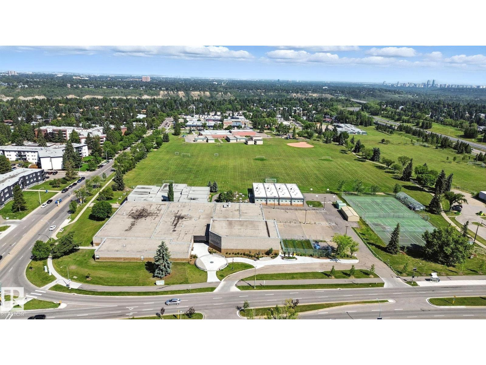 Photo 75 of 213 14810 51 Av Nw, Edmonton AB