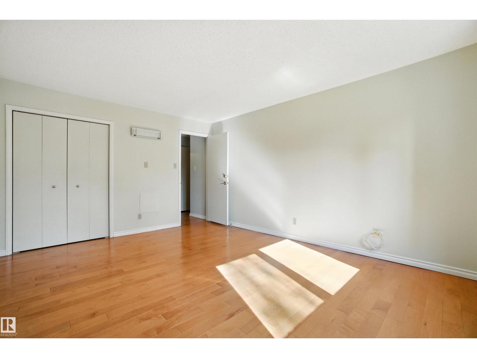 Photo 10 of 213 14810 51 Av Nw, Edmonton AB