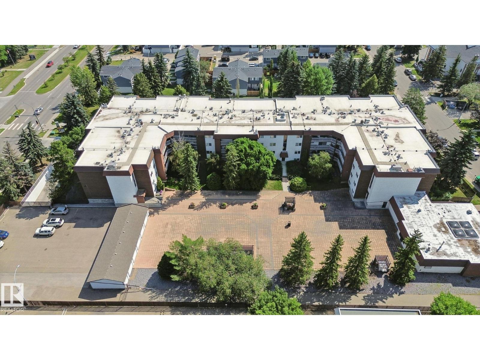 Photo 64 of 213 14810 51 Av Nw, Edmonton AB
