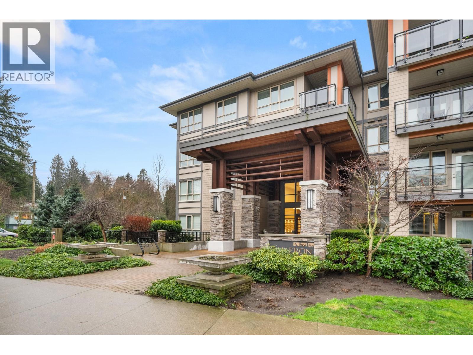 Photo 29 of 501 3399 Noel Drive, Burnaby BC