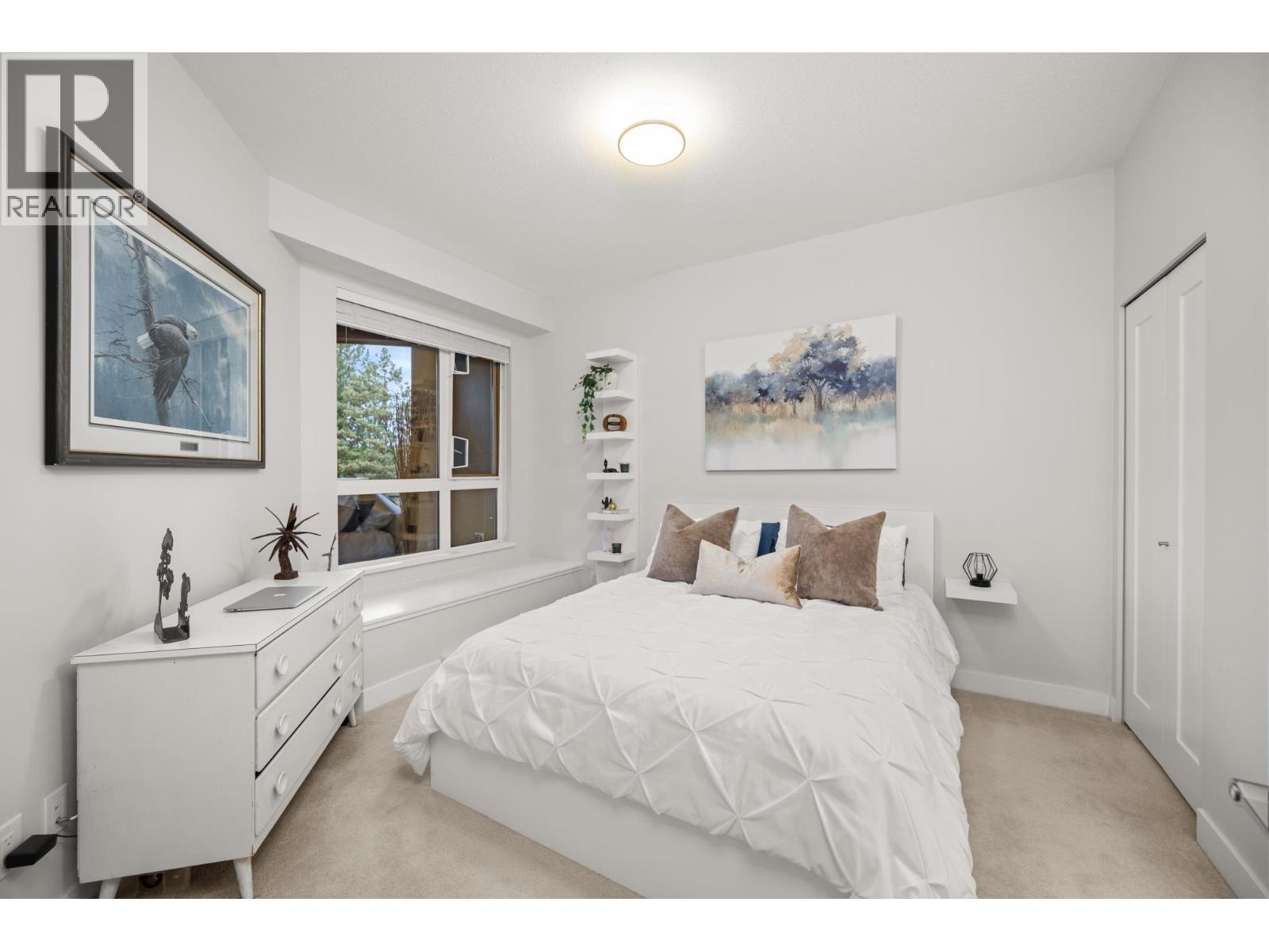 Photo 15 of 501 3399 Noel Drive, Burnaby BC