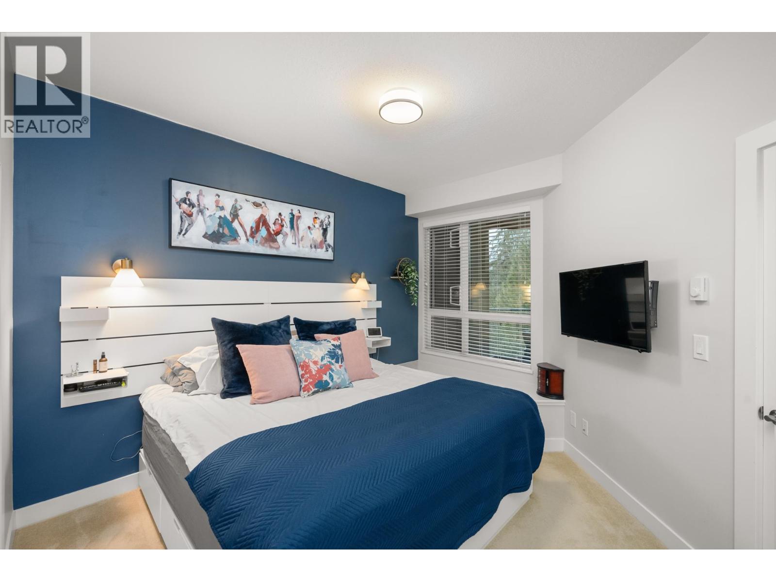 Photo 19 of 501 3399 Noel Drive, Burnaby BC