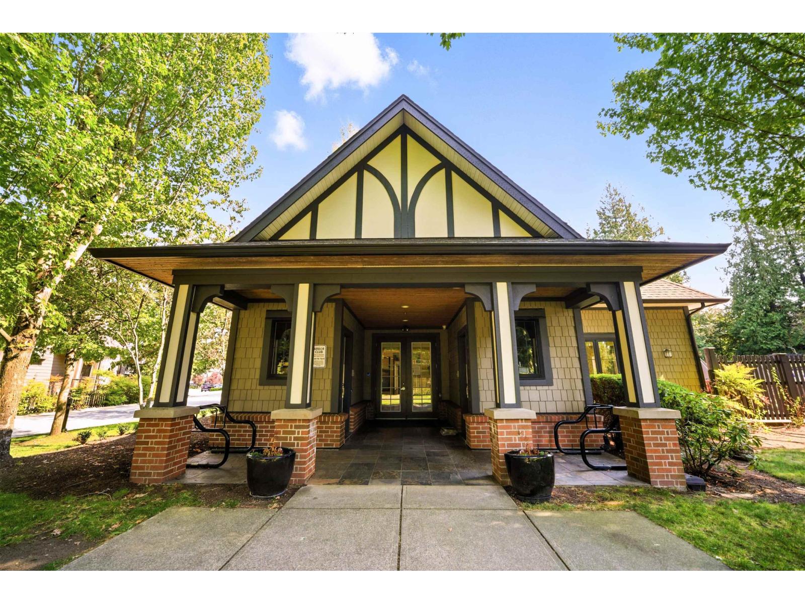 Photo 27 of 51 20875 80 Avenue, Langley BC