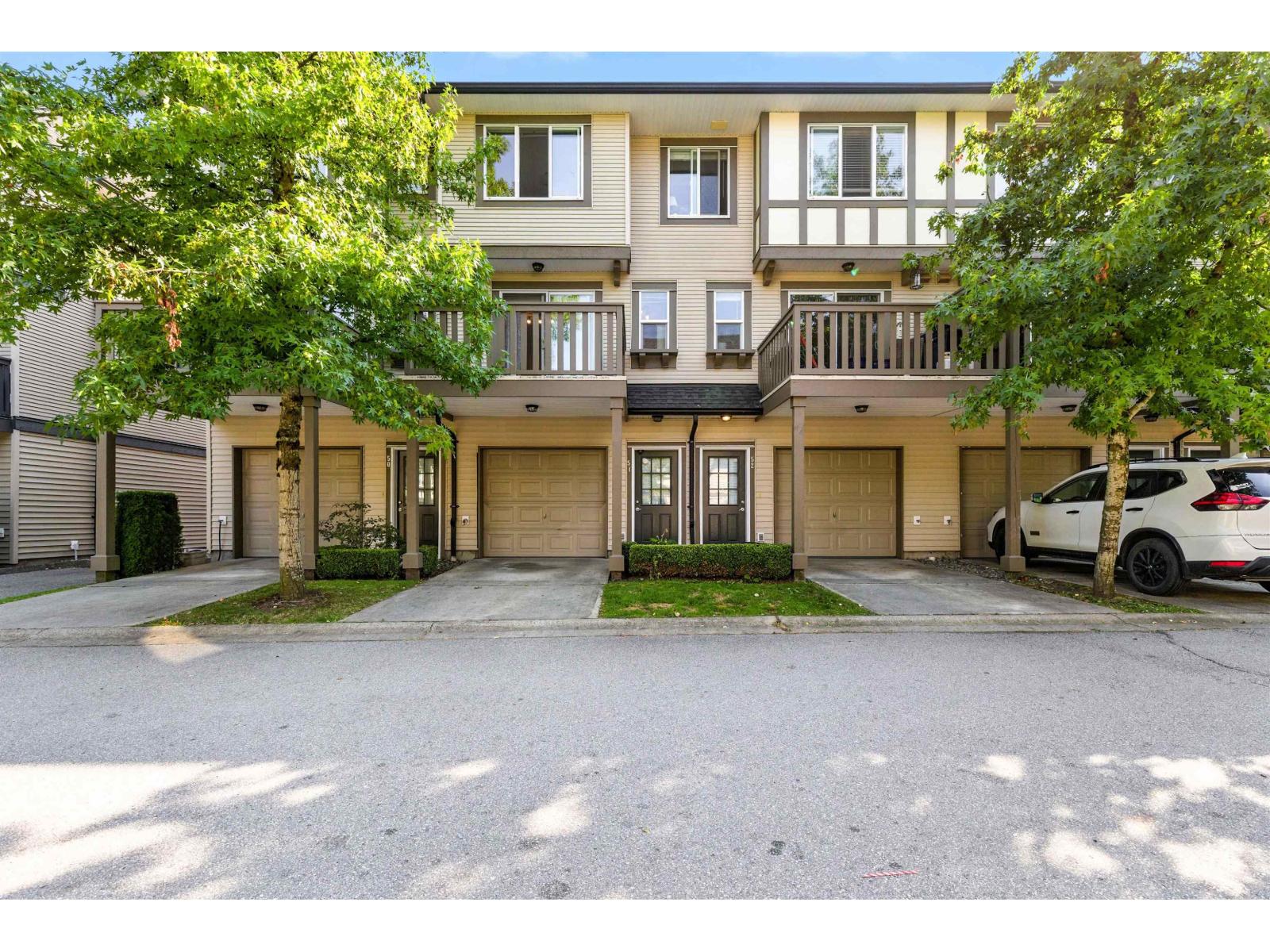 Photo 36 of 51 20875 80 Avenue, Langley BC