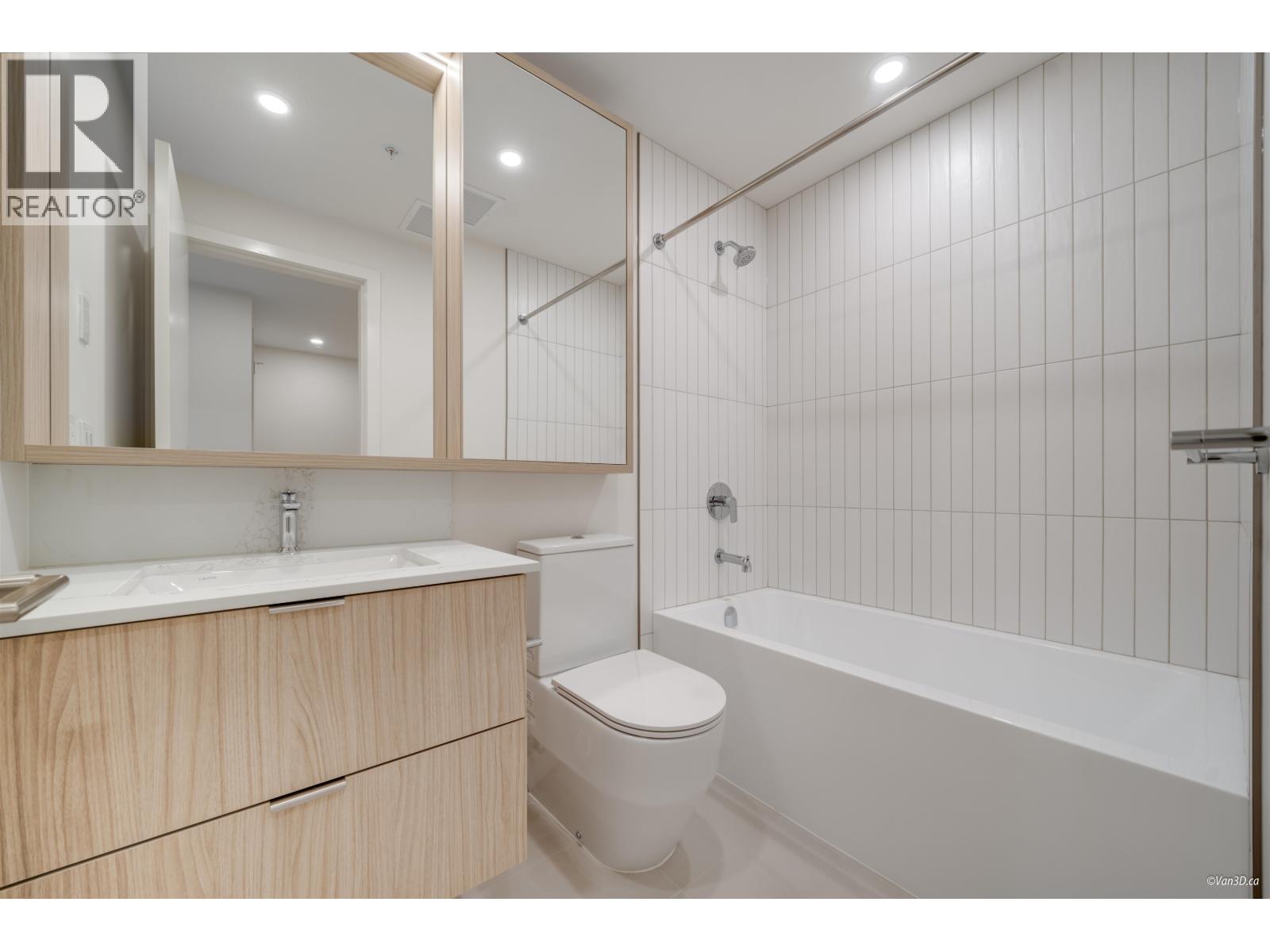 Photo 21 of 1407 537 Cottonwood Avenue, Coquitlam BC