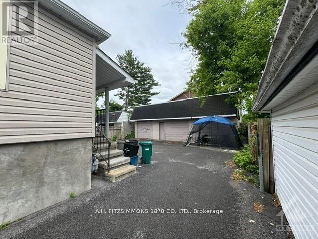Photo 7 of 1250 Dorchester Avenue, Ottawa ON