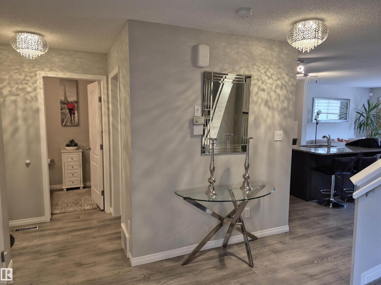Photo 15 of 17023 38 St Nw, Edmonton AB