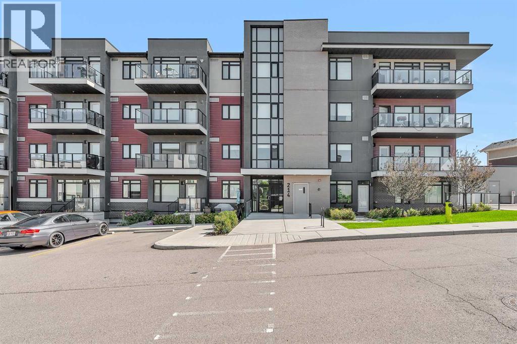 210, 214 Sherwood Square NW, Calgary, Alberta