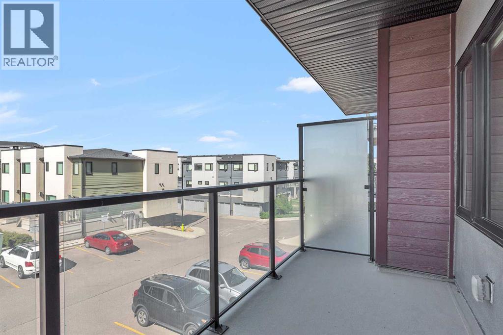 Single Family House for Sale in   Sherwood Square NW Sherwood Calgary 