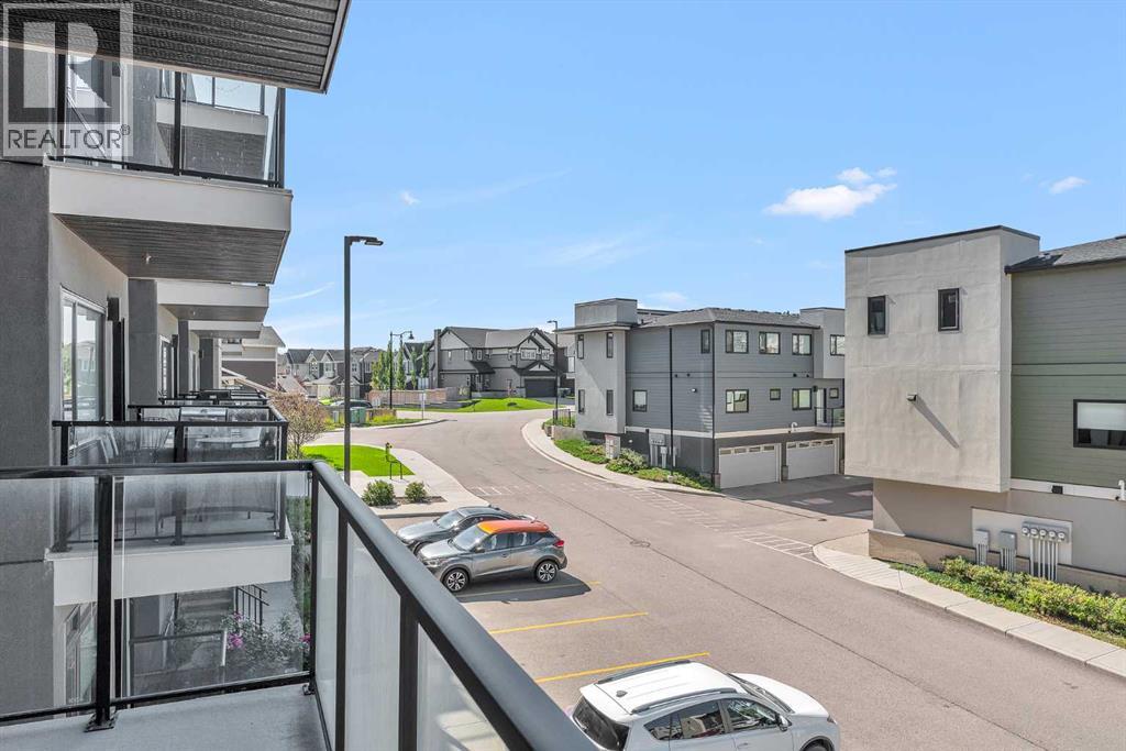 Single Family House for Sale in   Sherwood Square NW Sherwood Calgary 