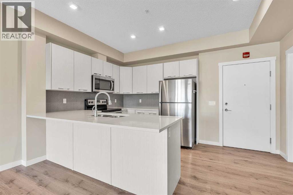Single Family House for Sale in   Sherwood Square NW Sherwood Calgary 