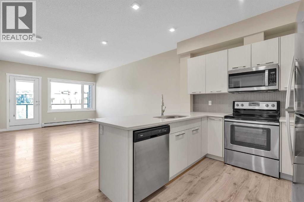 Single Family House for Sale in   Sherwood Square NW Sherwood Calgary 
