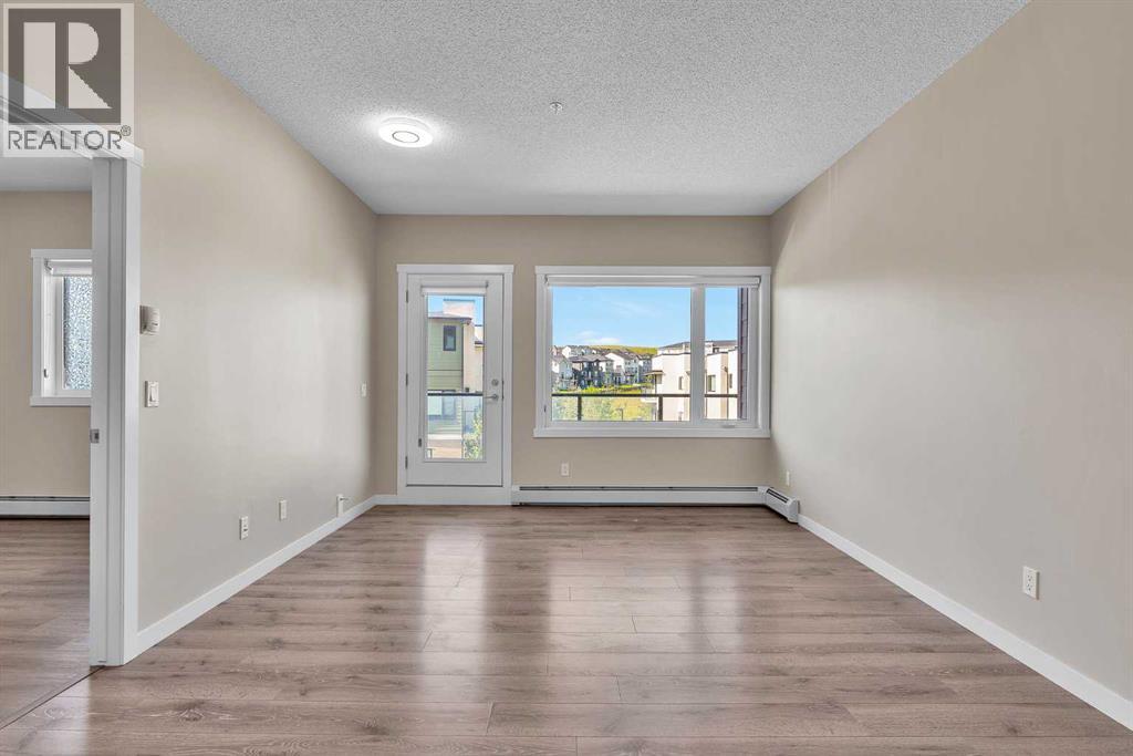 Single Family House for Sale in   Sherwood Square NW Sherwood Calgary 