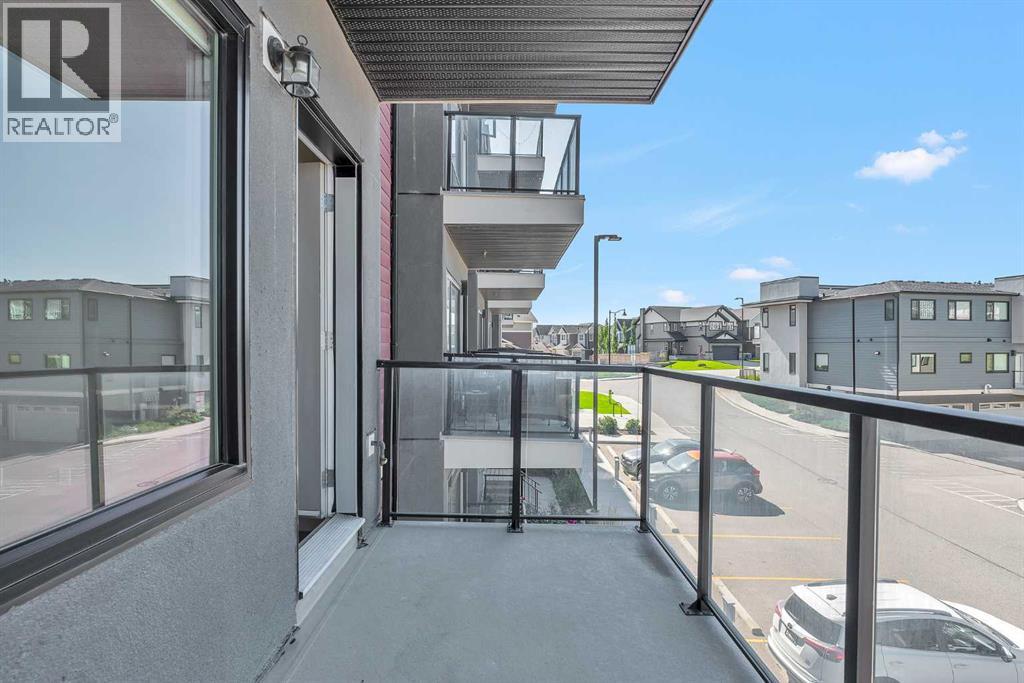 Single Family House for Sale in   Sherwood Square NW Sherwood Calgary 