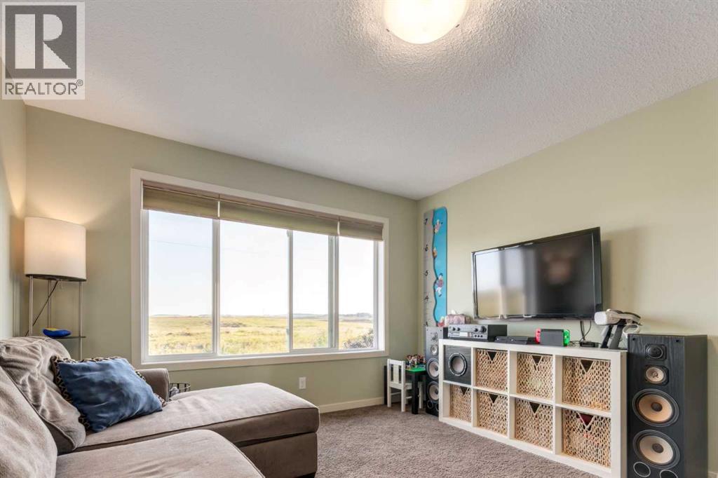 Photo 31 of 298 River Heights Crescent, Cochrane AB