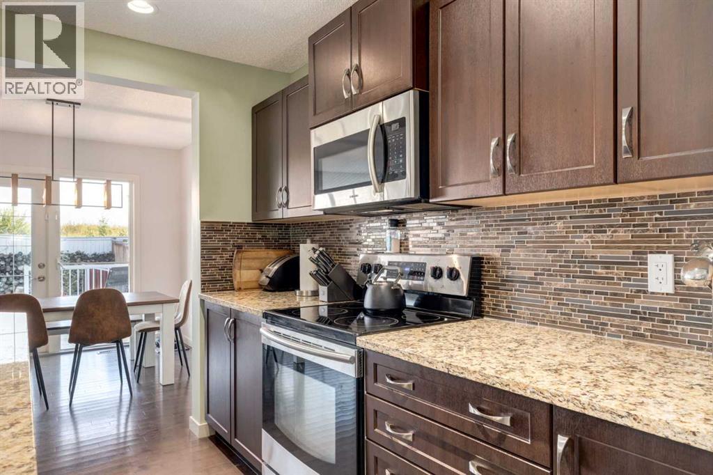 Photo 15 of 298 River Heights Crescent, Cochrane AB