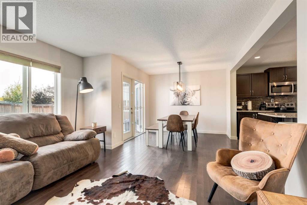 Photo 18 of 298 River Heights Crescent, Cochrane AB
