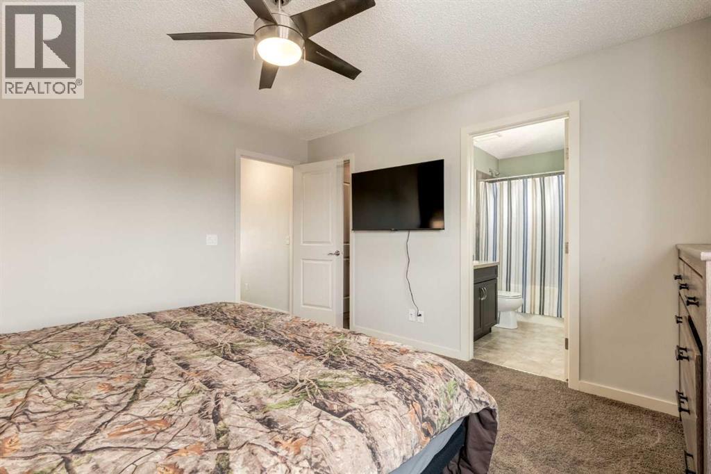 Photo 17 of 298 River Heights Crescent, Cochrane AB