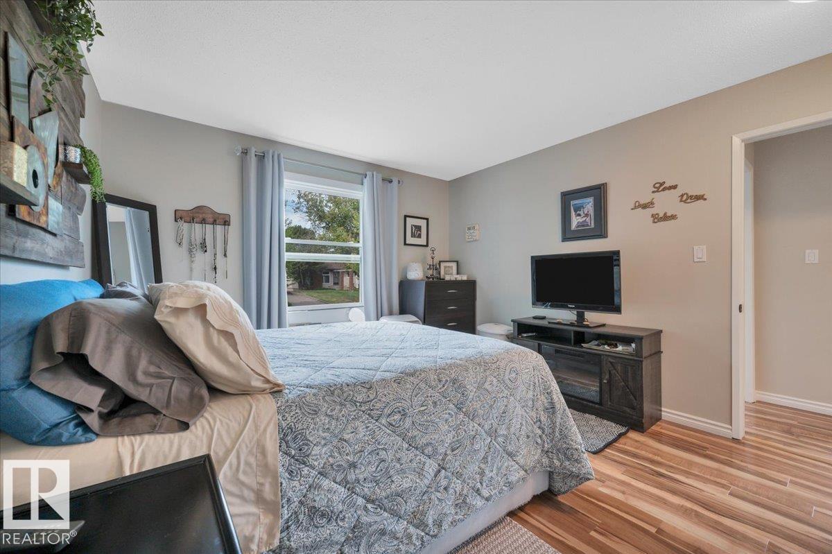 Photo 54 of 19 Lamoureux Pl, St Albert AB
