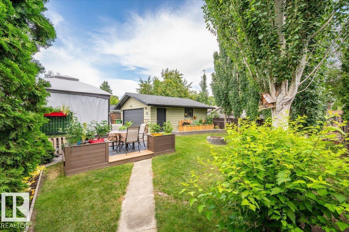 Photo 50 of 19 Lamoureux Pl, St Albert AB