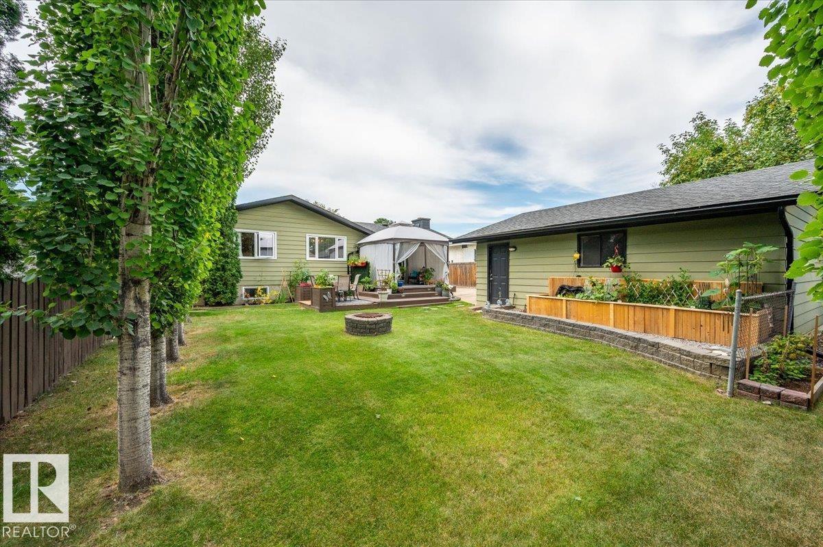 Photo 45 of 19 Lamoureux Pl, St Albert AB