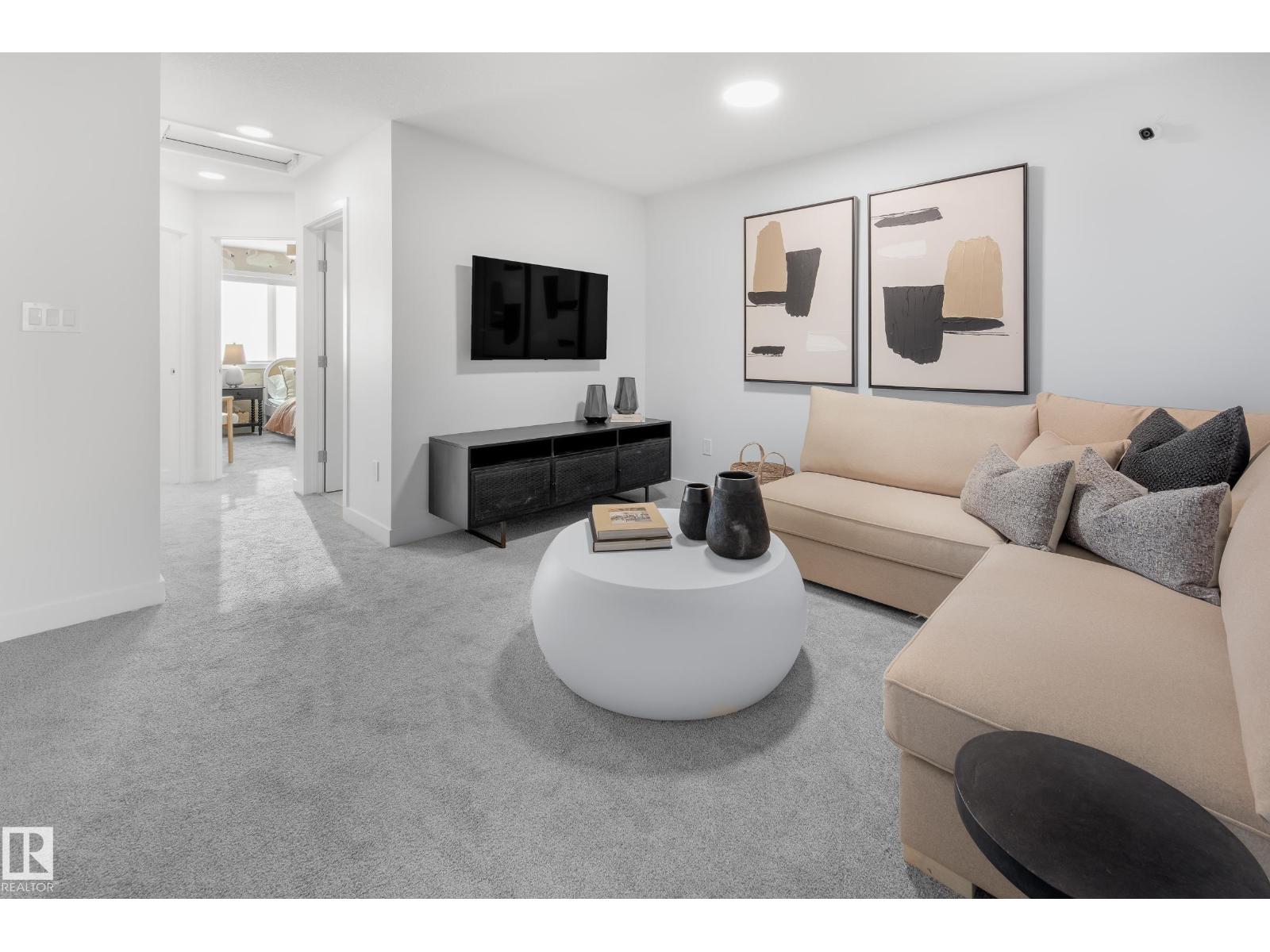 Photo 7 of 2222 Muckleplum Cr Sw, Edmonton AB