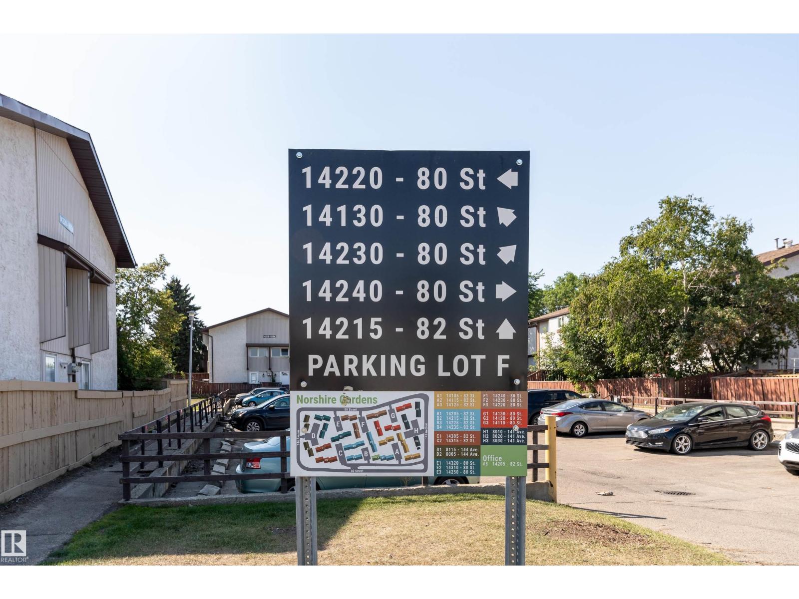 Photo 18 of 12 14230 80 St Nw, Edmonton AB