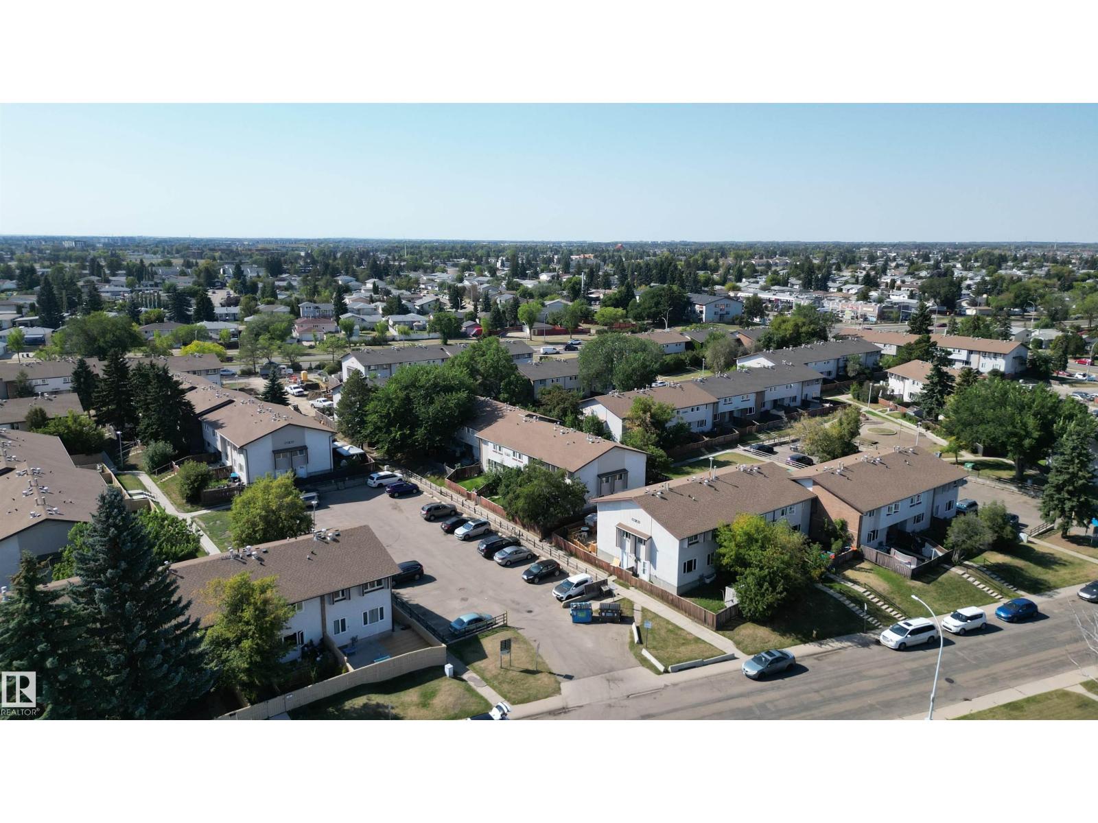 Photo 38 of 12 14230 80 St Nw, Edmonton AB