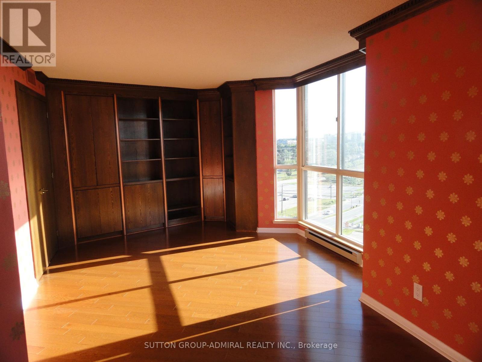 Photo 2 of 801 85 Skymark Drive, Toronto ON