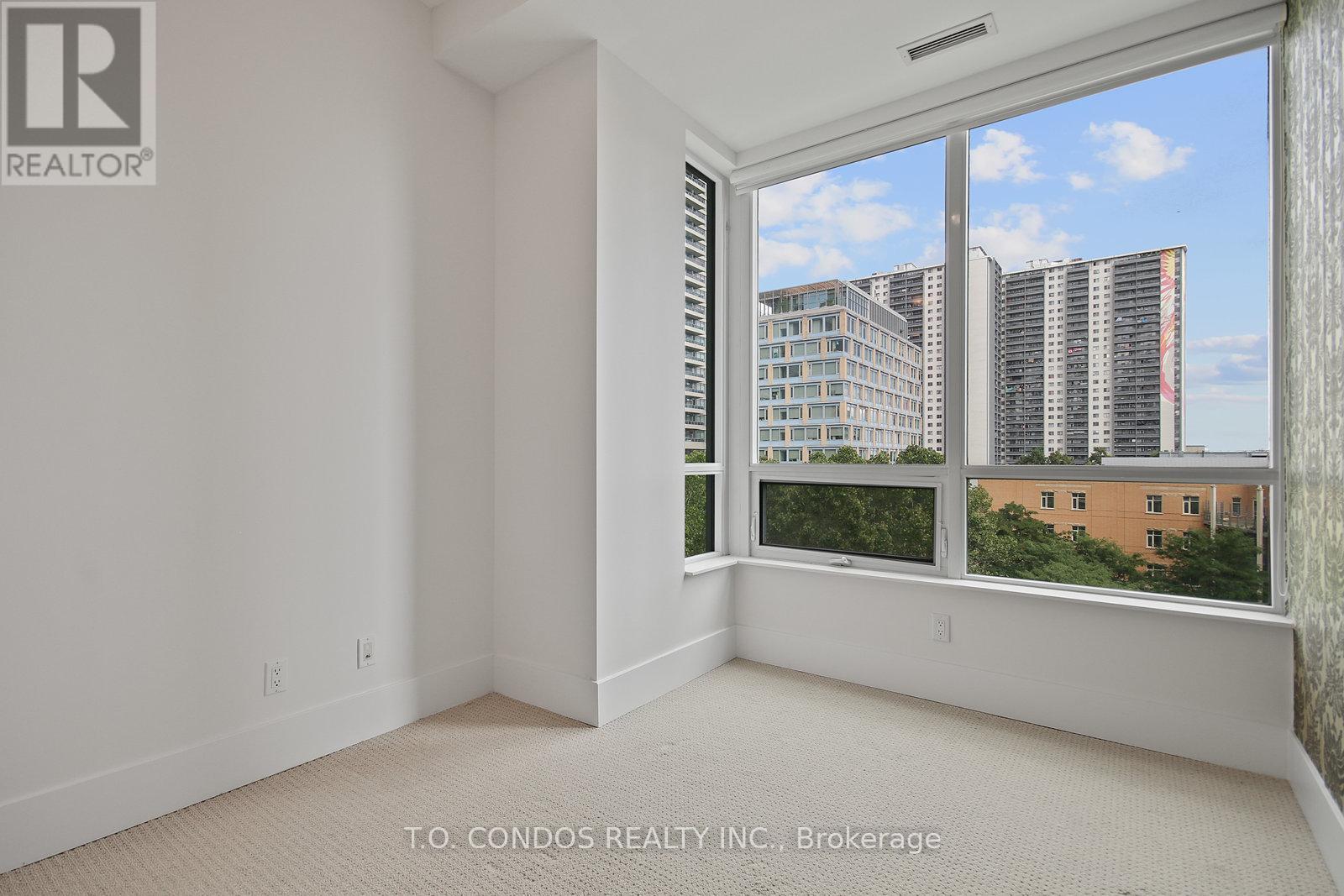 Photo 15 of 523 120 Homewood Avenue, Toronto ON