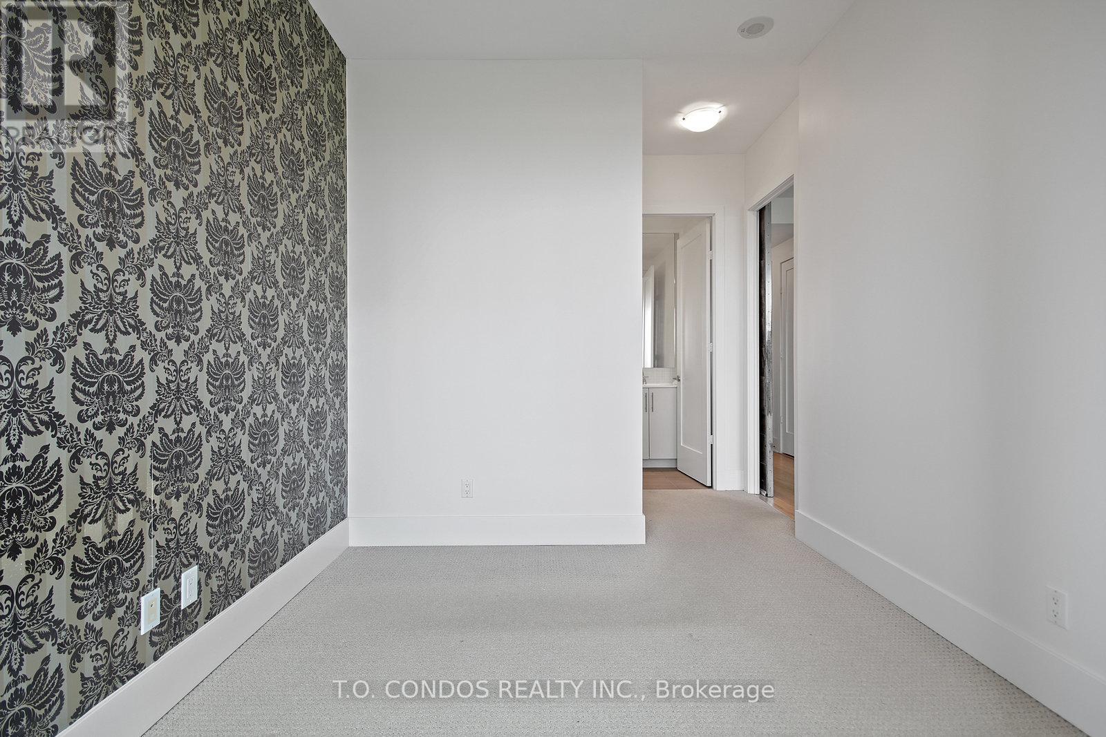 Photo 4 of 523 120 Homewood Avenue, Toronto ON