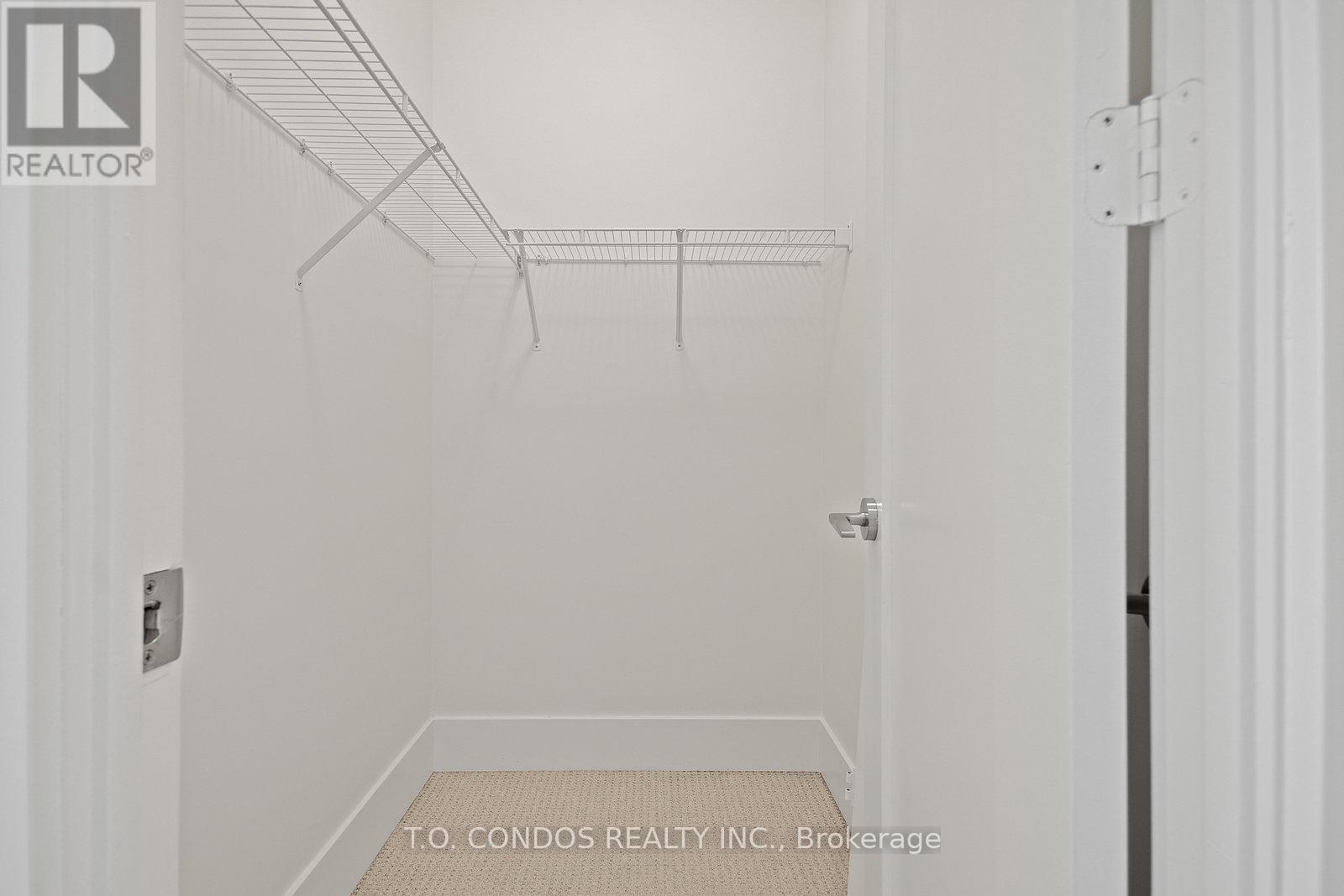 Photo 6 of 523 120 Homewood Avenue, Toronto ON